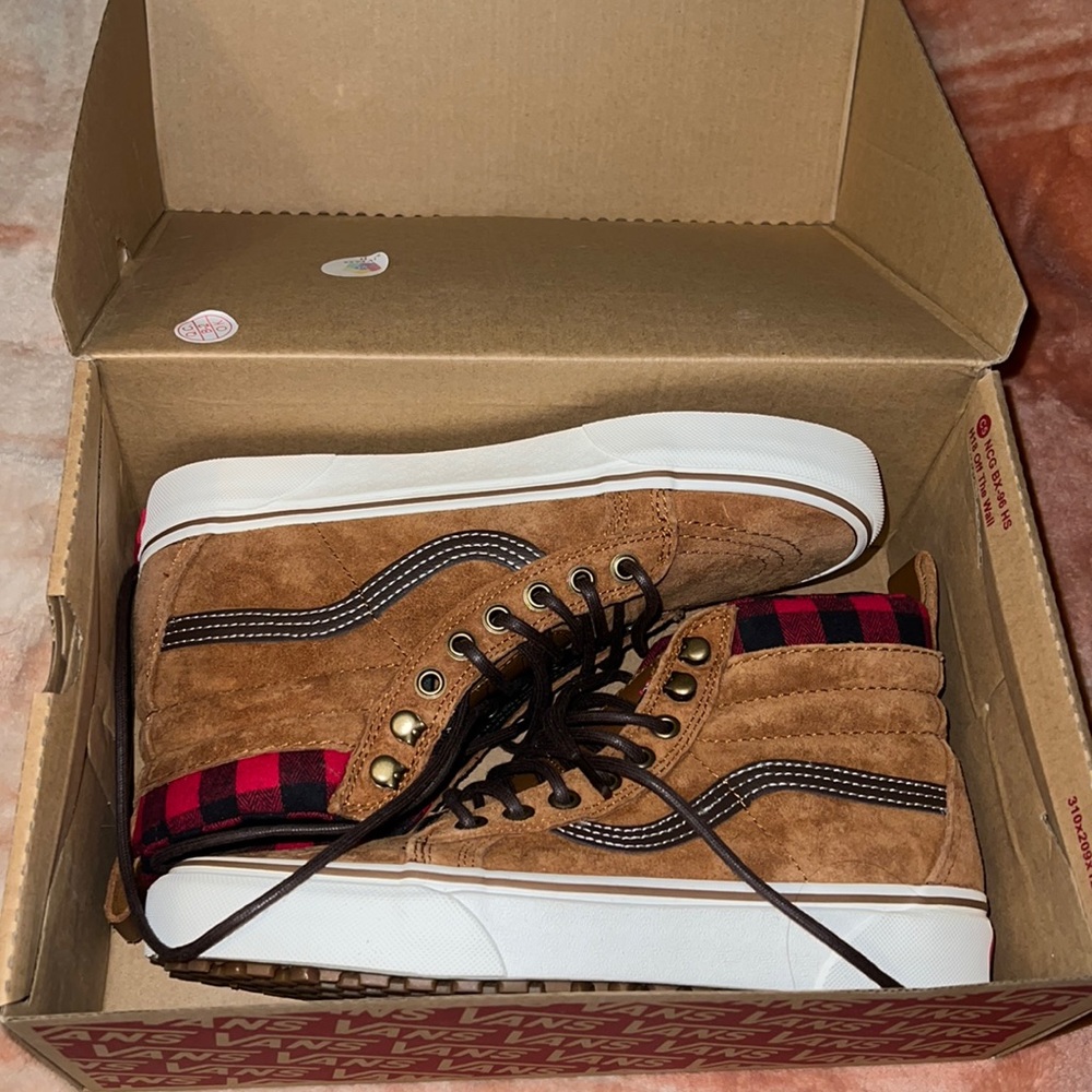 VANS Sk8 High Mte BRAND NEW